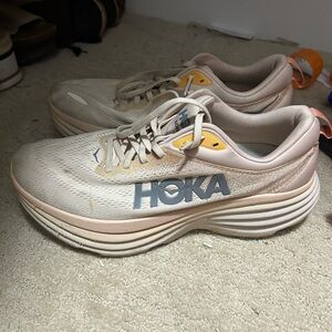 HOKA Women's Bondi 8 shoes